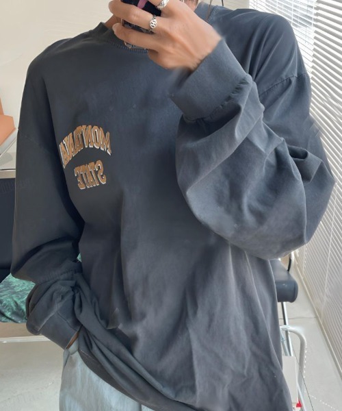 Dalfwin（ダールフィン）の「MONTANAヴィンテージプリント長袖Tシャツ（Tシャツ/カットソー・レディース・チャコールグレー/ベージュ・FREE）」の4枚目の写真