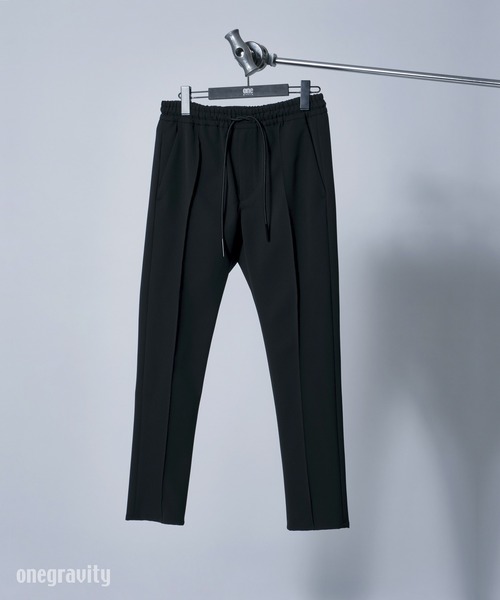 onegravity（ワングラビティ）の「onegravity / トラックパンツ（スウェットパンツ・メンズ・ブラック/チャコールグレー・SMALL/MEDIUM/LARGE/X-LARGE）」の2枚目の写真