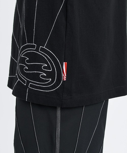 BILLABONG(ビラボン)の「BILLABONG メンズ A.I. BIO STITCH OG S Tシャツ 【2026年春夏モデル】/ビラボンアンディアイアインズコラボモデル半袖Tシャツ(Tシャツ/カットソー・メンズ・ブラック・X-LARGE/LARGE/MEDIUM)」の5枚目の写真