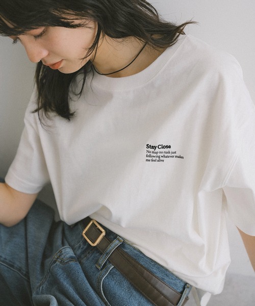 andme(アンドミー)の「汗染み防止ワンポイントロゴ刺繍Tシャツ(Tシャツ/カットソー・レディース・スミクロ/キナリ/オフホワイト・S/M)」の1枚目の写真