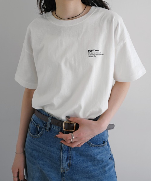 andme(アンドミー)の「汗染み防止ワンポイントロゴ刺繍Tシャツ(Tシャツ/カットソー・レディース・スミクロ/キナリ/オフホワイト・S/M)」の5枚目の写真