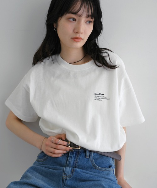 andme(アンドミー)の「汗染み防止ワンポイントロゴ刺繍Tシャツ(Tシャツ/カットソー・レディース・スミクロ/キナリ/オフホワイト・S/M)」の4枚目の写真