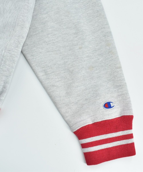 LABORATORY R（ラボラトリーアール）の「【USED】90’s Champion ロゴ刺繍 リバースウィーブ スウェット USA製（スウェット・メンズ・グレー・LARGE）」の9枚目の写真