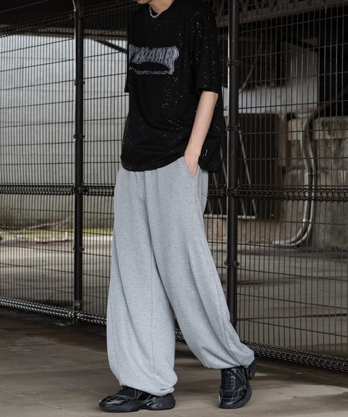 THRASHER(スラッシャー)の「【at】〔THRASHER/スラッシャー〕ラメ総柄 ラインストーンロゴ 半袖Tシャツ シュート丈展開有り(Tシャツ/カットソー・メンズ・ブラック/ホワイト/ピンク・FREE/MEDIUM/LARGE)」の6枚目の写真
