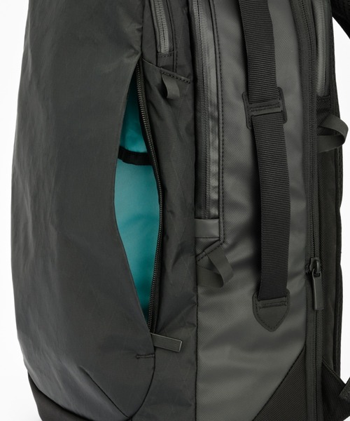 ace.(エース)の「ビジネスリュック ラグレンティスX 23/27L B4サイズ 15.6インチPC 2気室 20052(ビジネスバッグ・メンズ・ブラック・FREE)」の2枚目の写真
