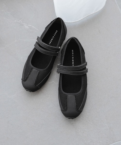 LOWRYS FARM（ローリーズファーム）の「Ｗバンドメッシュスニーカー 637824（スニーカー・レディース・ブラウン/ブラック/アイボリー・LARGE/MEDIUM）」の4枚目の写真