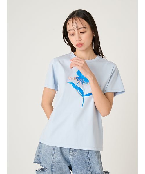 FRAY I.D(フレイアイディー)の「コンパクトフラワープリントTシャツ(Tシャツ/カットソー・レディース・イエロー/ホワイト/ライトブルー・F)」の5枚目の写真