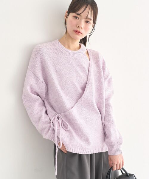 earth music&ecology(アースミュージックアンドエコロジー)の「サイドリボンカシュクールニット(ニット/セーター・レディース・サックスブルー/ライラック/グレー・FREE)」の3枚目の写真