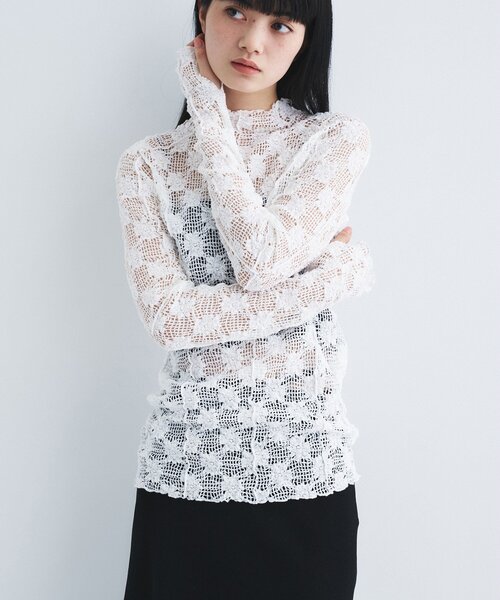 CODE A(コードエー)の「floral lace highneck tops(Tシャツ/カットソー・レディース・ピンク/ホワイト/ブラック・00)」の4枚目の写真