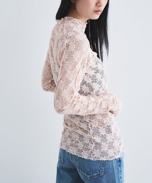 CODE A(コードエー)の「floral lace highneck tops(Tシャツ/カットソー・レディース・ピンク/ホワイト/ブラック・00)」の13枚目の写真