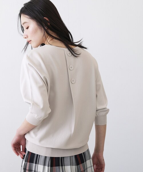 Dessin（デッサン）の「【洗える】後ろボタンニットプルオーバー七分袖（ニット/セーター・レディース・ネイビー/ライトグレー/グリーン系/オレンジ系・00/01/02/03）」の6枚目の写真