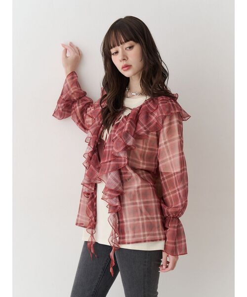 jouetie(ジュエティ)の「ラッフルフリルシアーシャツ(シャツ/ブラウス・レディース・グレー/ブラック/レッド・MEDIUM)」の3枚目の写真