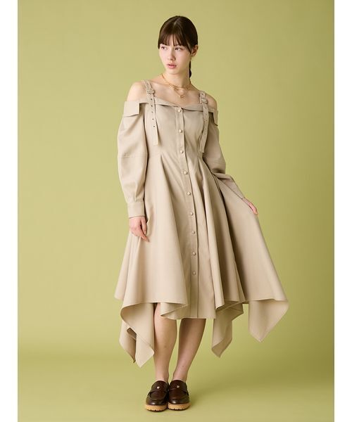 FURFUR(ファーファー)の「オフショルシャツワンピース(ワンピース・レディース・ベージュ/ブラック・F)」の3枚目の写真