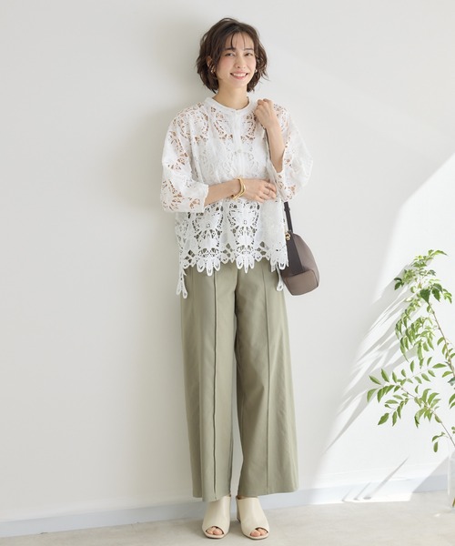 KATHARINE ROSS(キャサリンロス)の「【KATHARINE ROSS】マーガレット刺繍ドルマンブラウス(シャツ/ブラウス・レディース・ホワイト/ベージュ・FREE)」の2枚目の写真