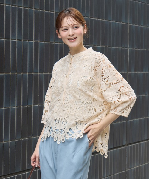 KATHARINE ROSS(キャサリンロス)の「【KATHARINE ROSS】マーガレット刺繍ドルマンブラウス(シャツ/ブラウス・レディース・ホワイト/ベージュ・FREE)」の19枚目の写真