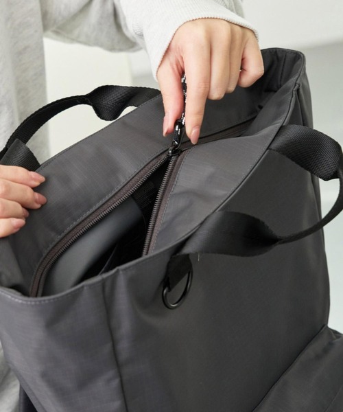 ROOTOTE(ルートート)の「ルートート / SC.セオルー.リップストップ-A(バックパック/リュック・レディース・ブラウン/チャコールグレー/ブラック/カーキ・FREE)」の12枚目の写真