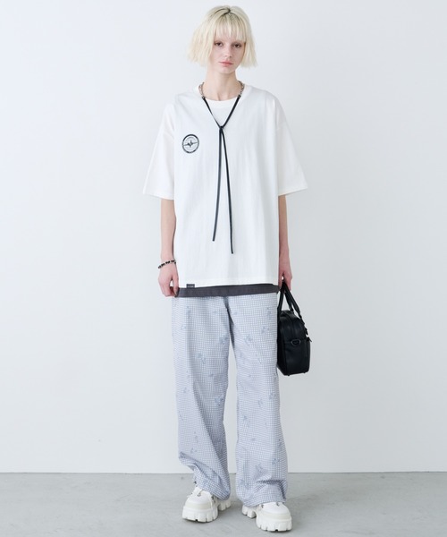 AIVER(アイバー)の「AIVER S WIP S/S TEE(Tシャツ/カットソー・メンズ・ブラック/オフホワイト/チャコールグレー・SMALL/MEDIUM/LARGE)」の12枚目の写真