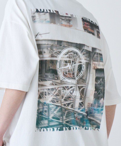 AIVER(アイバー)の「AIVER S WIP S/S TEE(Tシャツ/カットソー・メンズ・ブラック/オフホワイト/チャコールグレー・SMALL/MEDIUM/LARGE)」の11枚目の写真