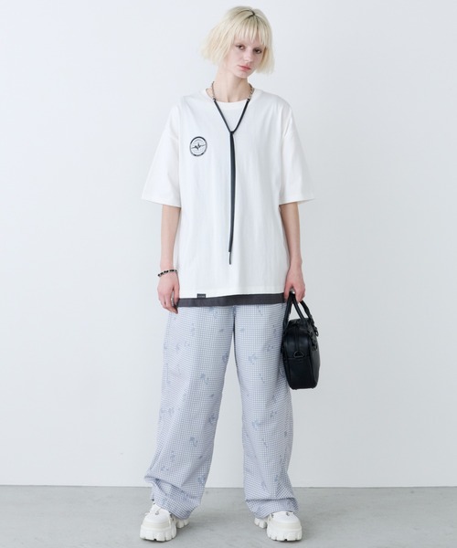AIVER(アイバー)の「AIVER S WIP S/S TEE(Tシャツ/カットソー・メンズ・ブラック/オフホワイト/チャコールグレー・SMALL/MEDIUM/LARGE)」の14枚目の写真