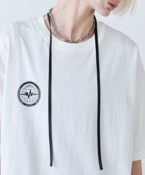 AIVER(アイバー)の「AIVER S WIP S/S TEE(Tシャツ/カットソー・メンズ・ブラック/オフホワイト/チャコールグレー・SMALL/MEDIUM/LARGE)」の8枚目の写真
