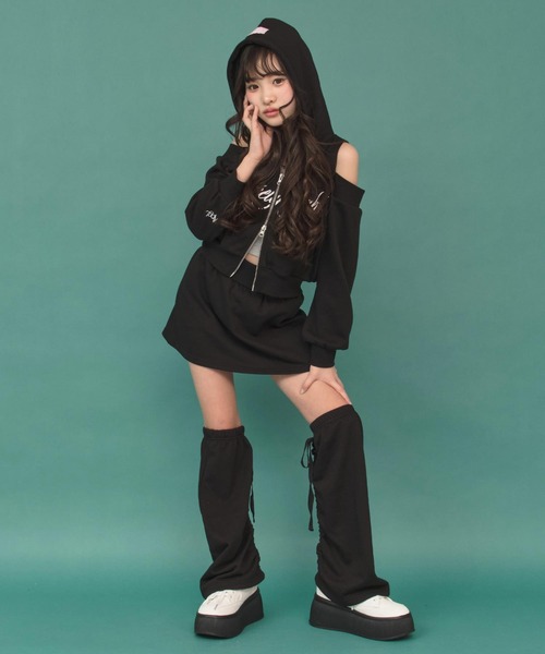 ANAP GiRL(アナップガール)の「サイドシャーリングレッグウォーマー(ソックス/靴下・キッズ・ブラック/ライトグレー・F)」の7枚目の写真