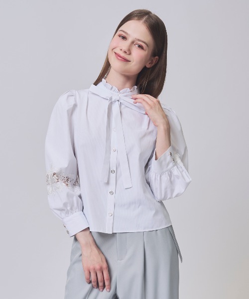 SWINGLE（スウィングル）の「フリルスタンドネック袖レースブラウス（シャツ/ブラウス・レディース・パープル系その他4/ネイビー/ホワイト系その他5・FREE）」の2枚目の写真