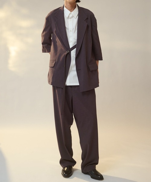 UJOH(ウジョー)の「【UJOH HOMME/ウジョー】2BS Belt Half Sleeve JKT / TAトロピカル / M732-J53-501(テーラードジャケット・メンズ・ブラック/グレー/ブラウン・4/5)」の6枚目の写真