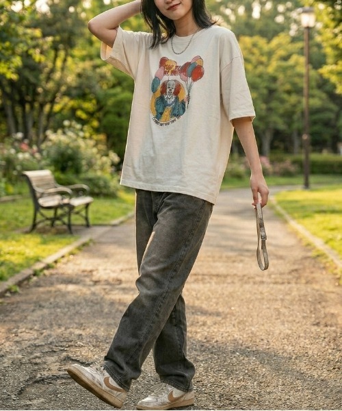 ALWAYS GOOD TIME(オルウェイズグッドタイム)の「【IT/イット】USD加工"ペニーワイズ"プリント半袖Tシャツ/Movie Tee/ユニセックス(Tシャツ/カットソー・メンズ・アイボリー/ホワイト系その他/スミクロ/ブラック系その他・LL/L/M)」の14枚目の写真