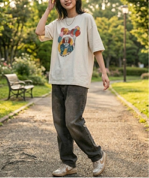 ALWAYS GOOD TIME(オルウェイズグッドタイム)の「【IT/イット】USD加工"ペニーワイズ"プリント半袖Tシャツ/Movie Tee/ユニセックス(Tシャツ/カットソー・メンズ・アイボリー/ホワイト系その他/スミクロ/ブラック系その他・LL/L/M)」の15枚目の写真