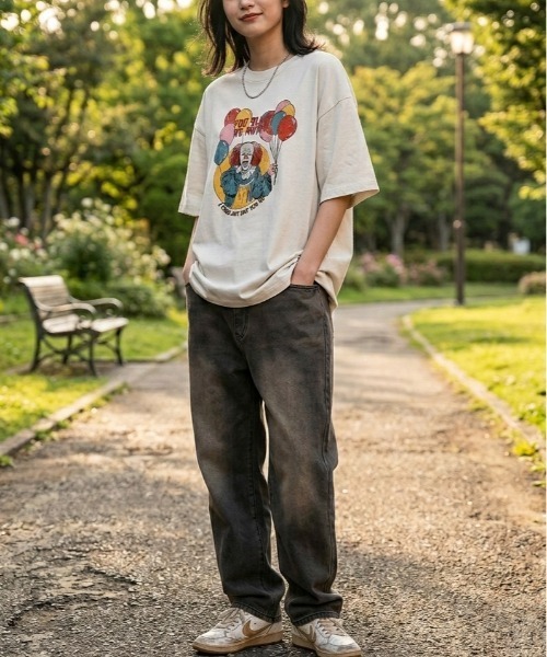 ALWAYS GOOD TIME(オルウェイズグッドタイム)の「【IT/イット】USD加工"ペニーワイズ"プリント半袖Tシャツ/Movie Tee/ユニセックス(Tシャツ/カットソー・メンズ・アイボリー/ホワイト系その他/スミクロ/ブラック系その他・LL/L/M)」の16枚目の写真