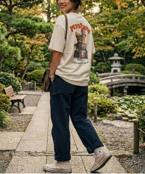ALWAYS GOOD TIME(オルウェイズグッドタイム)の「【IT/イット】USD加工"ペニーワイズ"プリント半袖Tシャツ/Movie Tee/ユニセックス(Tシャツ/カットソー・メンズ・アイボリー/ホワイト系その他/スミクロ/ブラック系その他・LL/L/M)」の10枚目の写真