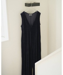 anuke（アンヌーク）の「Velour Vneck Combinaison 62610313（ワンピース）」