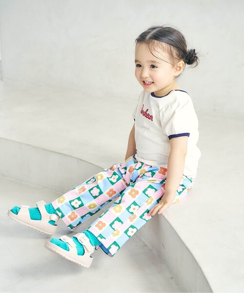 apres les cours（アプレレクール）の「EVAサンダル（サンダル・キッズ・サックスブルー/ピンク/ラベンダー/チャコール/ベージュ/オフホワイト・14/18/17/16/15 /13/19）」の8枚目の写真