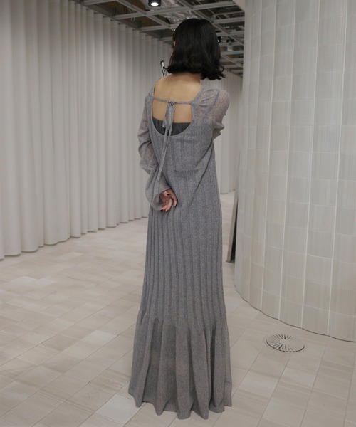 Ameri（アメリ）の「HEM FRILL WIDE RIB KNIT DRESS（ドレス・レディース・グレー/ライトブルー/アイボリー・SMALL/MEDIUM）」の5枚目の写真