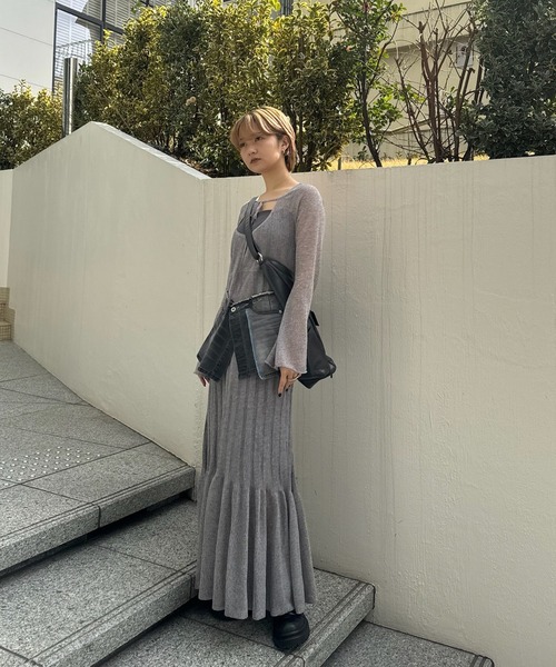 Ameri（アメリ）の「HEM FRILL WIDE RIB KNIT DRESS（ドレス・レディース・グレー/ライトブルー/アイボリー・SMALL/MEDIUM）」の19枚目の写真