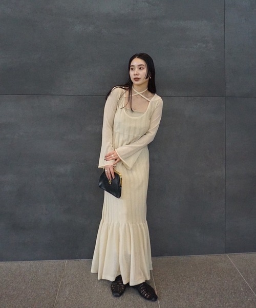 Ameri（アメリ）の「HEM FRILL WIDE RIB KNIT DRESS（ドレス・レディース・グレー/ライトブルー/アイボリー・SMALL/MEDIUM）」の8枚目の写真