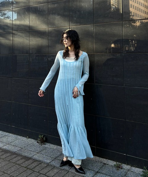 Ameri（アメリ）の「HEM FRILL WIDE RIB KNIT DRESS（ドレス・レディース・グレー/ライトブルー/アイボリー・SMALL/MEDIUM）」の20枚目の写真