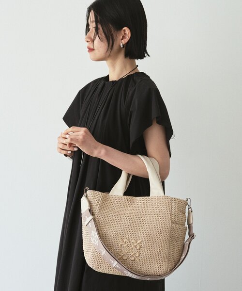 russet(ラシット)の「【今季大注目】ナイロンラフィア2WAYトートバッグ(トートバッグ・レディース・アイボリー/ブラック/ダークブラウン・FREE)」の15枚目の写真