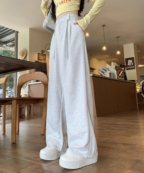 Teem Store（チームストア）の「フロントボタン セミワイドスウェットパンツ（スウェットパンツ・レディース・グレー/アッシュグレー/ブラック・L/M）」の19枚目の写真