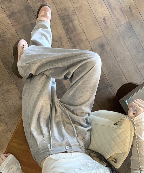 Teem Store（チームストア）の「フロントボタン セミワイドスウェットパンツ（スウェットパンツ・レディース・グレー/アッシュグレー/ブラック・L/M）」の14枚目の写真