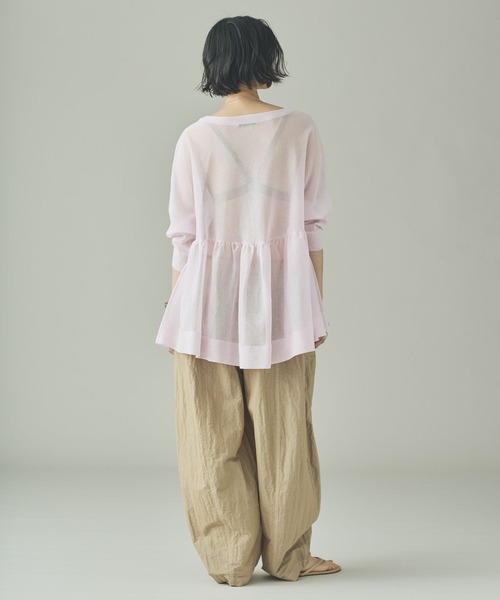 Curensology（カレンソロジー）の「Curensology(カレンソロジー)/シアーギャザーニットプルオーバー（ニット/セーター・レディース・ホワイト/ブラック/ライトピンク・FREE）」の15枚目の写真