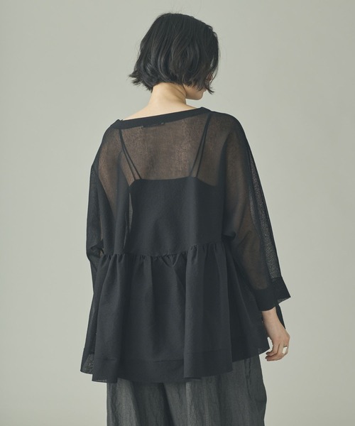 Curensology（カレンソロジー）の「Curensology(カレンソロジー)/シアーギャザーニットプルオーバー（ニット/セーター・レディース・ホワイト/ブラック/ライトピンク・FREE）」の12枚目の写真