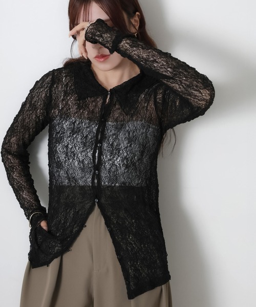 Riberry(リベリー)の「シアーレースシャツトップス(シャツ/ブラウス・レディース・オフホワイト/ブラック・MEDIUM)」の2枚目の写真