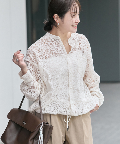 JOURNAL STANDARD(ジャーナルスタンダード)の「《WEB限定追加2》スタンドカラーレースロングスリーブブラウス(シャツ/ブラウス・レディース・ホワイト/ネイビー・FREE)」の1枚目の写真