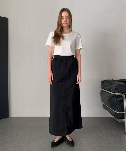 VASCARA(バスカラ)の「Dana Slit Long Skirt (3colors)(スカート・レディース・ブラック/クリーム/グレー・FREE)」の9枚目の写真