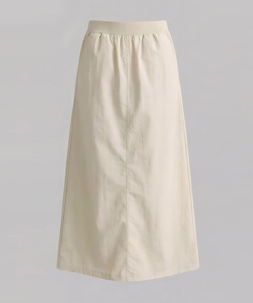 VASCARA(バスカラ)の「Dana Slit Long Skirt (3colors)(スカート・レディース・ブラック/クリーム/グレー・FREE)」の6枚目の写真
