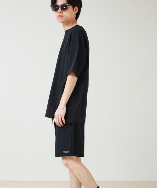 TAION(タイオン)の「【GLOSTER×TAION】機能素材 ワンマイルセットアップ(Tシャツ+ショーツ)(Tシャツ/カットソー・メンズ・チャコールグレー/ブラック・XL/L/M)」の5枚目の写真