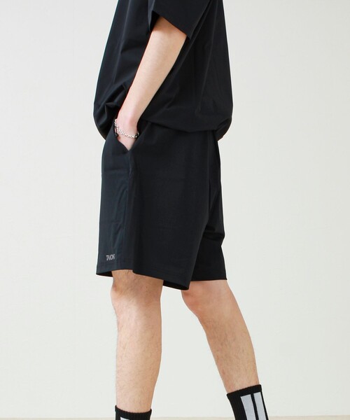 TAION(タイオン)の「【GLOSTER×TAION】機能素材 ワンマイルセットアップ(Tシャツ+ショーツ)(Tシャツ/カットソー・メンズ・チャコールグレー/ブラック・XL/L/M)」の14枚目の写真