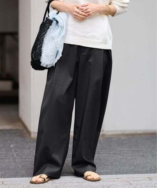 FRAMeWORK(フレームワーク)の「≪WEB限定≫タックカーブバックゴムパンツ 2(スラックス・レディース・ホワイト/ブラック・38/36/34)」の5枚目の写真