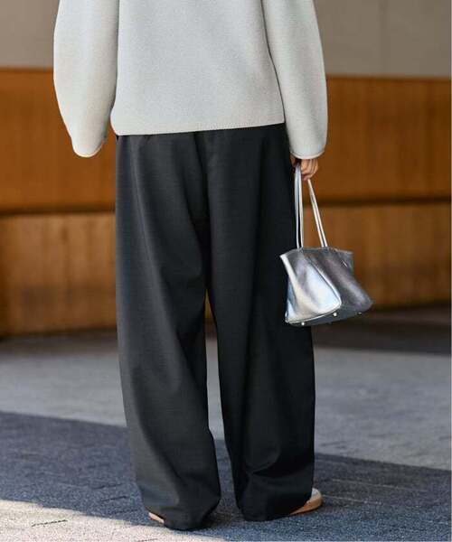 FRAMeWORK(フレームワーク)の「≪WEB限定≫タックカーブバックゴムパンツ 2(スラックス・レディース・ホワイト/ブラック・38/36/34)」の11枚目の写真